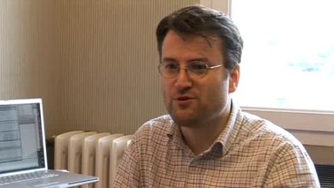 Adie et moi Martin Korolczuk (Petit Nuage) dans la vidéo de promotion des services de l'Adie de Rennes